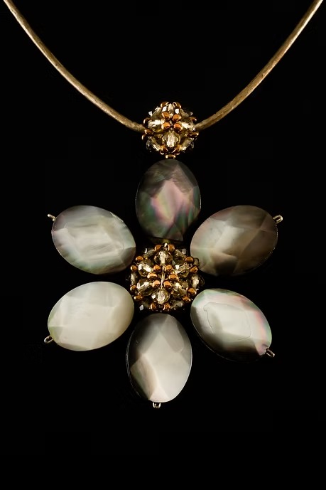 COLLAR FLOR DE NACAR - Imagen 2
