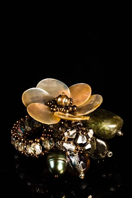 ANILLO UNA FLOR NACAR - Image 2