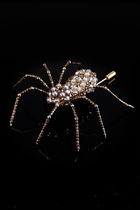 BROCHE ARAÑA GRIS