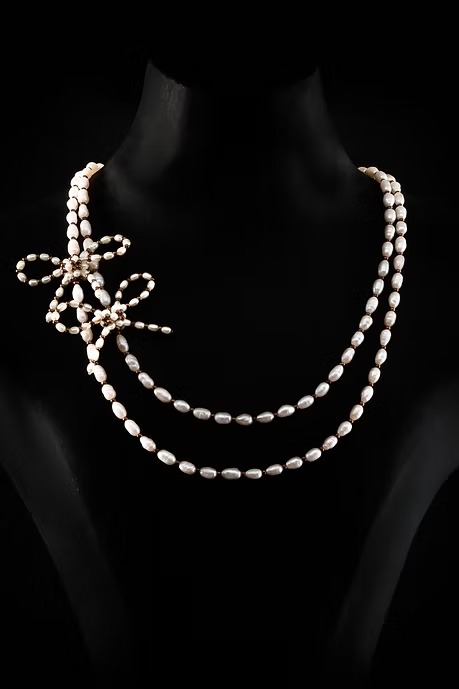 COLLAR PERLAS DOS MOÑOS