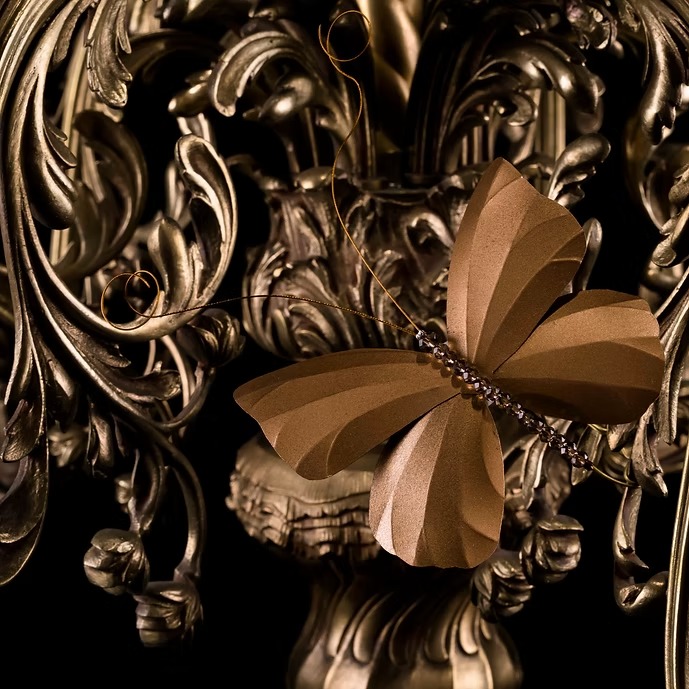 Araña de Bronce con Mariposas - Imagen 3